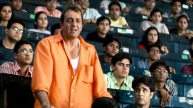 the-scenes-of-sanju-munnabhai-are-being-mocked-by-users