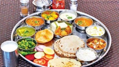 omg-this-is-the-biggest-indian-thali-which-people-sweat-to-finish