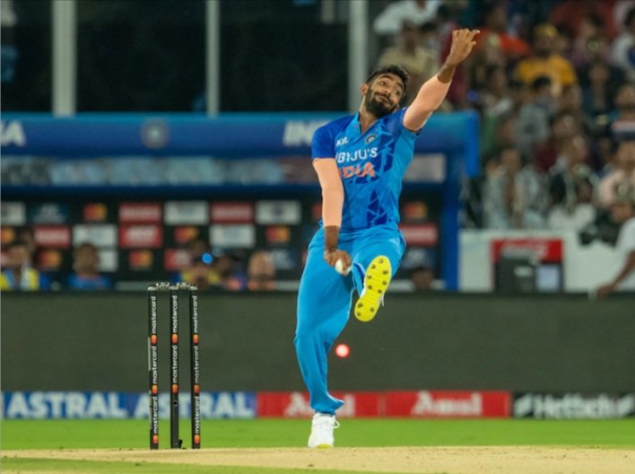 a-big-blow-to-team-india-ahead-of-t20-world-cup-jasprit-bumrah-suddenly-out-of-the-team