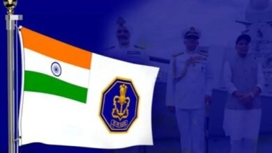 read-indian-navys-changed-flag-what-does-the-new-symbol-mean-when-and-what-changes-took-place