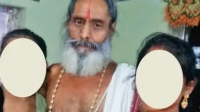 70-year-old-priests-kamalila-at-indradhumneshwar-mahadev-temple-in-dhuwaran-khambhat-she-made-many-women-victims-of-lust-by-asking-them-to-remove-their-sorrows