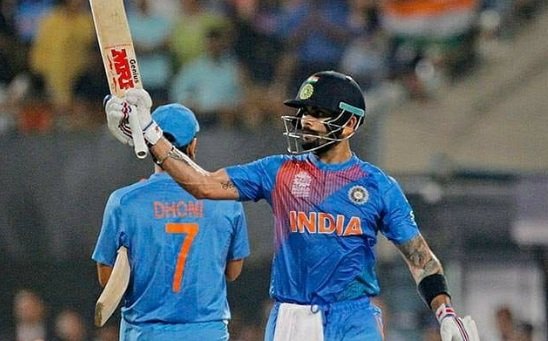 kohli-was-left-alone-after-leaving-the-captaincy-only-dhoni-supported-in-grief-big-disclosure