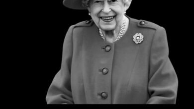 britains-queen-elizabeth-dies-aged-96-royals-arrive-in-scotland