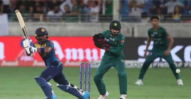 asia-cup-pakistan-lose-embarrassingly-before-final-sri-lanka-strengthen-trophy-claim