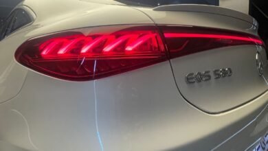mercedes-benz-mercedes-benz-launches-first-made-in-india-luxury-ev-eqs-580-know-price-and-range