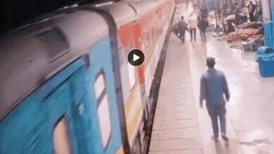 sweeper-pushed-in-front-of-moving-train-video-workers-hand-amputated-as-he-falls-between-platforms-jammu-mail-was-passing-through-ambala-cantt-railway-station