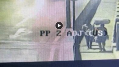could-they-be-parents-like-this-seeing-this-husband-and-wife-in-surat-who-can-tell-abandoning-a-two-month-old-baby-captured-on-cctv