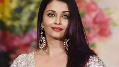 aishwarya-rai-bachchan-aishwarya-rai-received-notice-tax-not-paid-for-1-year-bachchan-family-in-trouble
