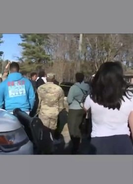 shocking-incident-of-shooting-in-america-6-year-old-child-opened-fire-shot-female-teacher-in-school-critical-condition