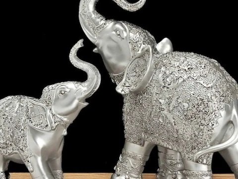 vastu-tips-keep-an-elephant-idol-made-of-silver-at-home-you-will-get-these-4-benefits