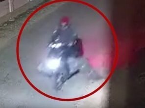 murder-of-delivery-boy-for-iphone-dead-body-kept-at-home-for-3-days-body-was-taken-on-scooty-to-the-location-caught-on-cctv-camera