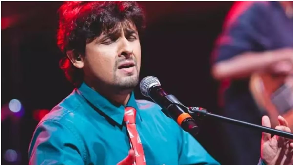attack-on-sonu-nigam-son-of-mla-fights-with-sonu-nigam-case-filed-against-son-of-mla-from-uddhav-group