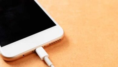 be-careful-while-buying-a-smartphone-charger-or-else-there-will-be-a-big-loss